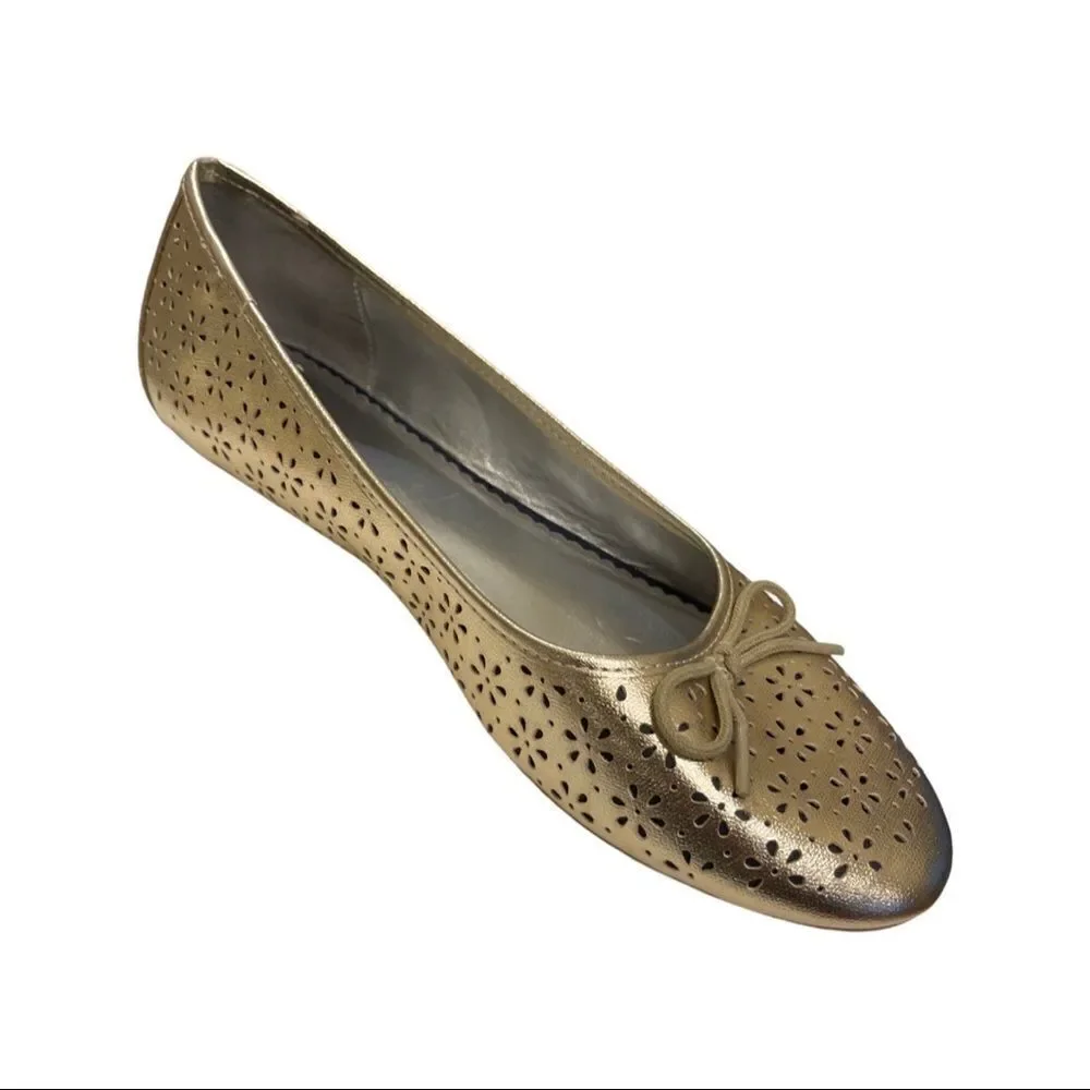 Land’s End Gold Metallic Perforated Ballet Flat - Girls Size 6